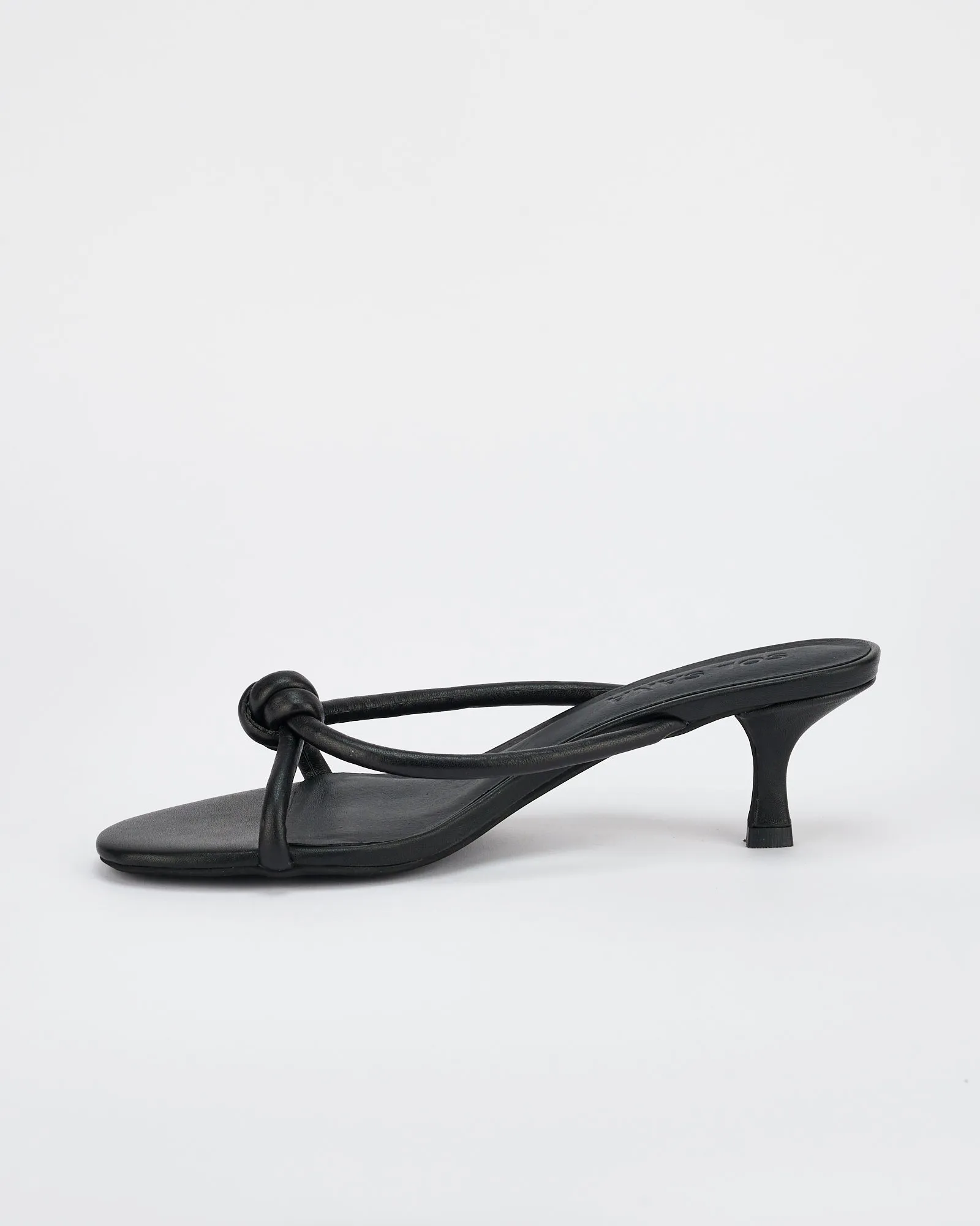 Antibes Mule Black SOL SANA