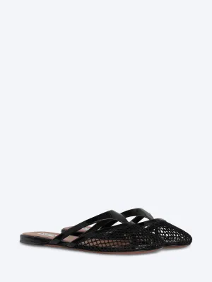 Infradito flat mules in fishnet and leather