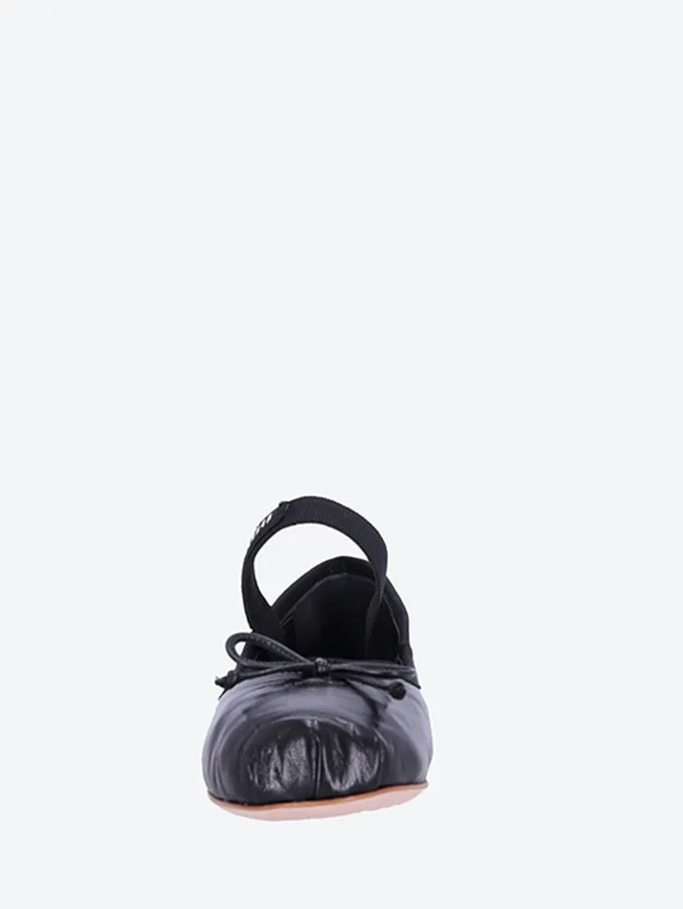 Leather ballerinas