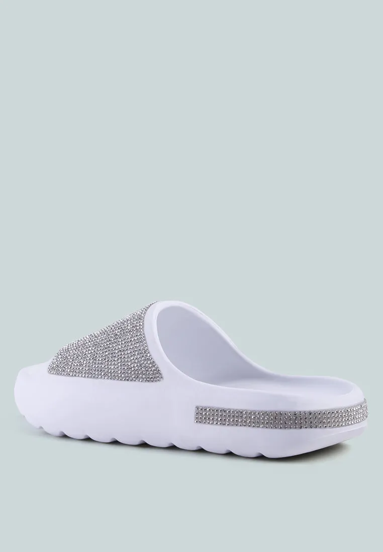 Reformation dumba diamante pool sliders
