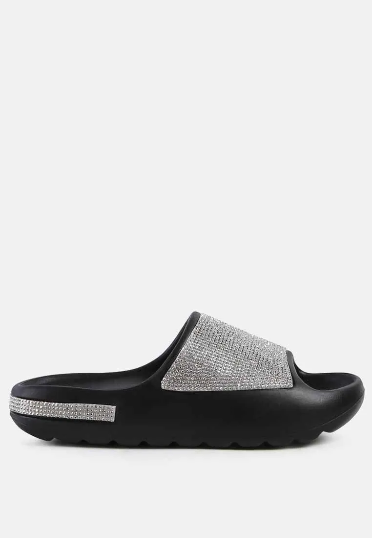 Reformation dumba diamante pool sliders