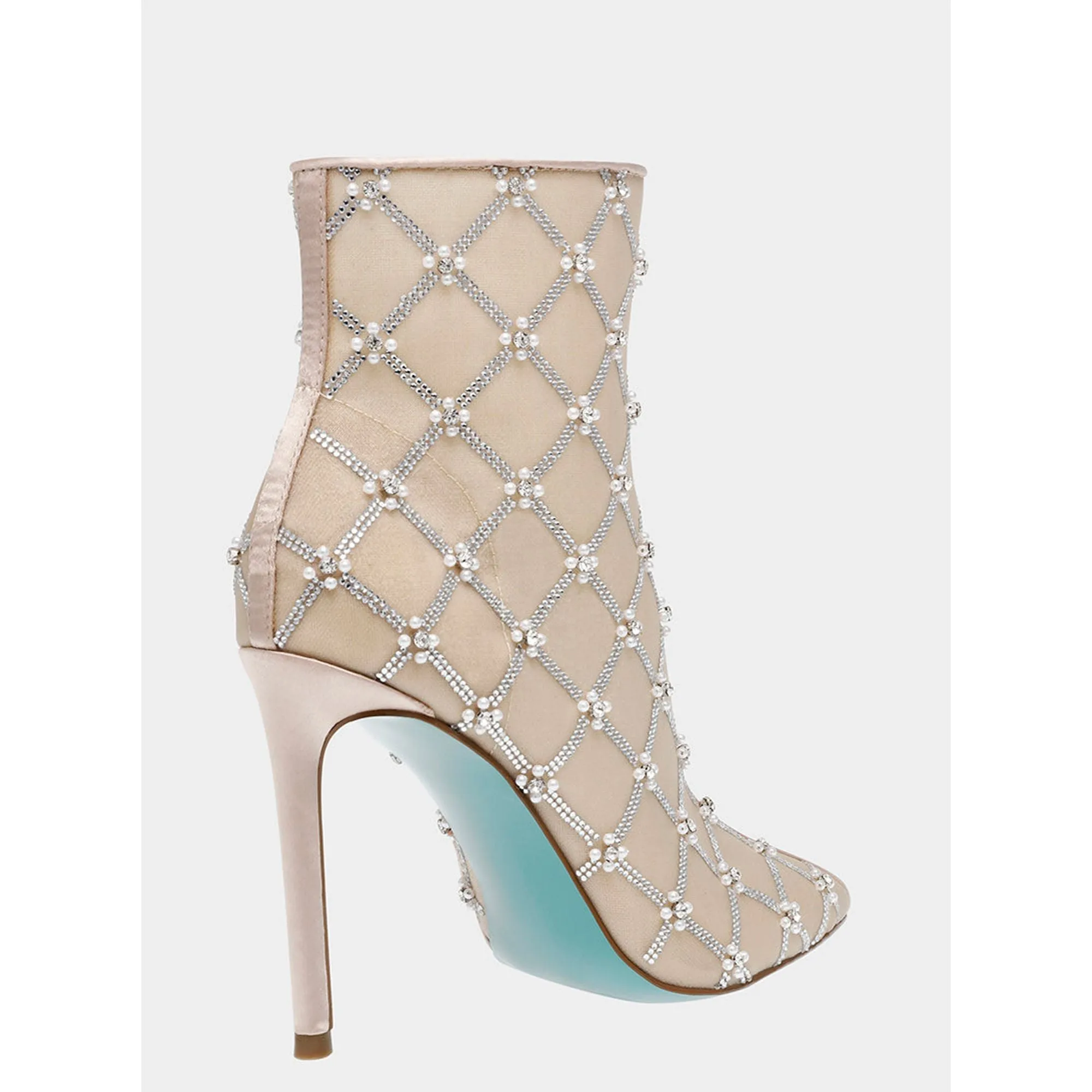 Reformation Larkk Nude